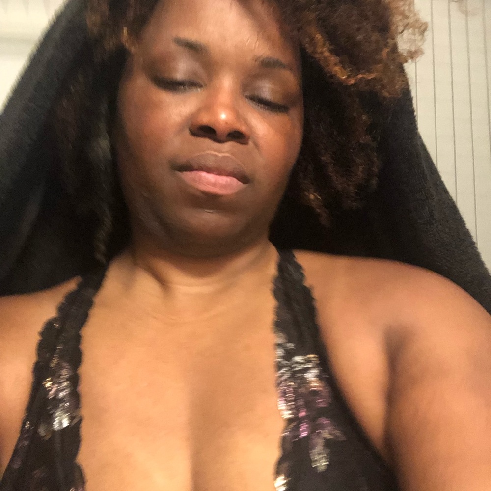 Bralette - Picture 2 of 3